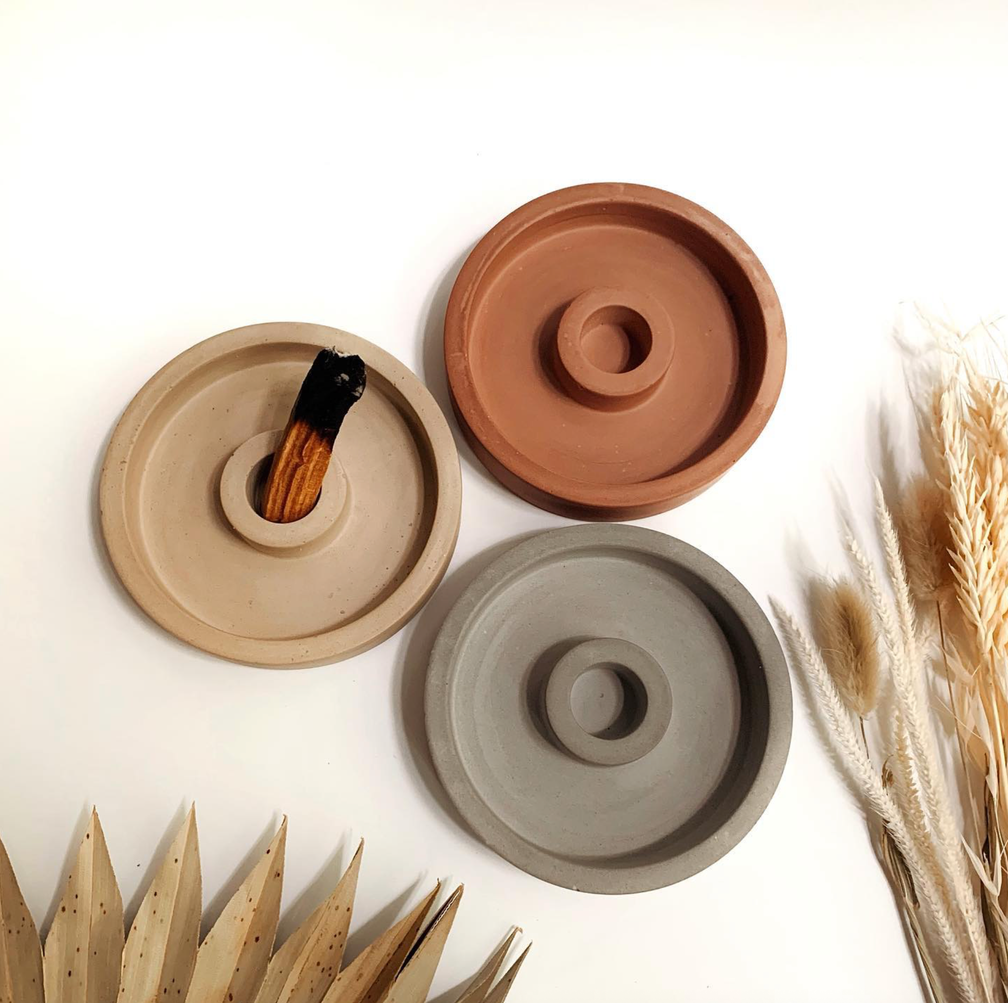 Palo Santo Holders – MEUSSHOP.COM