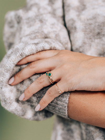 Dew Drop Emerald Bonheur Ring