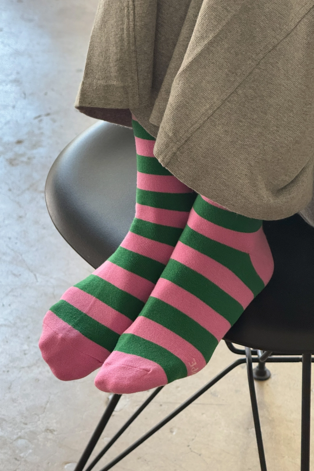 Wide Pink Stripe - Wally Socks