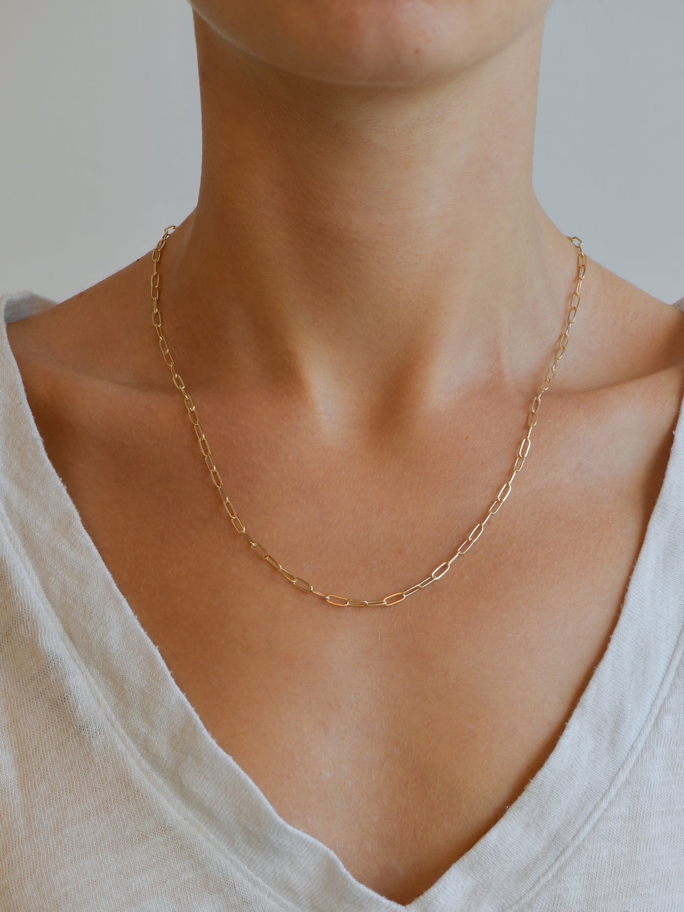 Medium Paper Clip Chain - 14k Gold