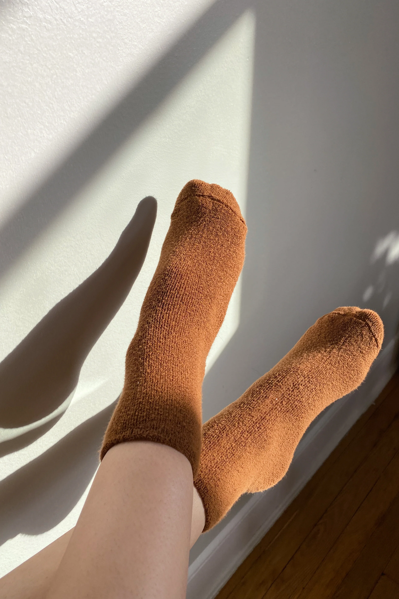 Cloud Socks - Sepia