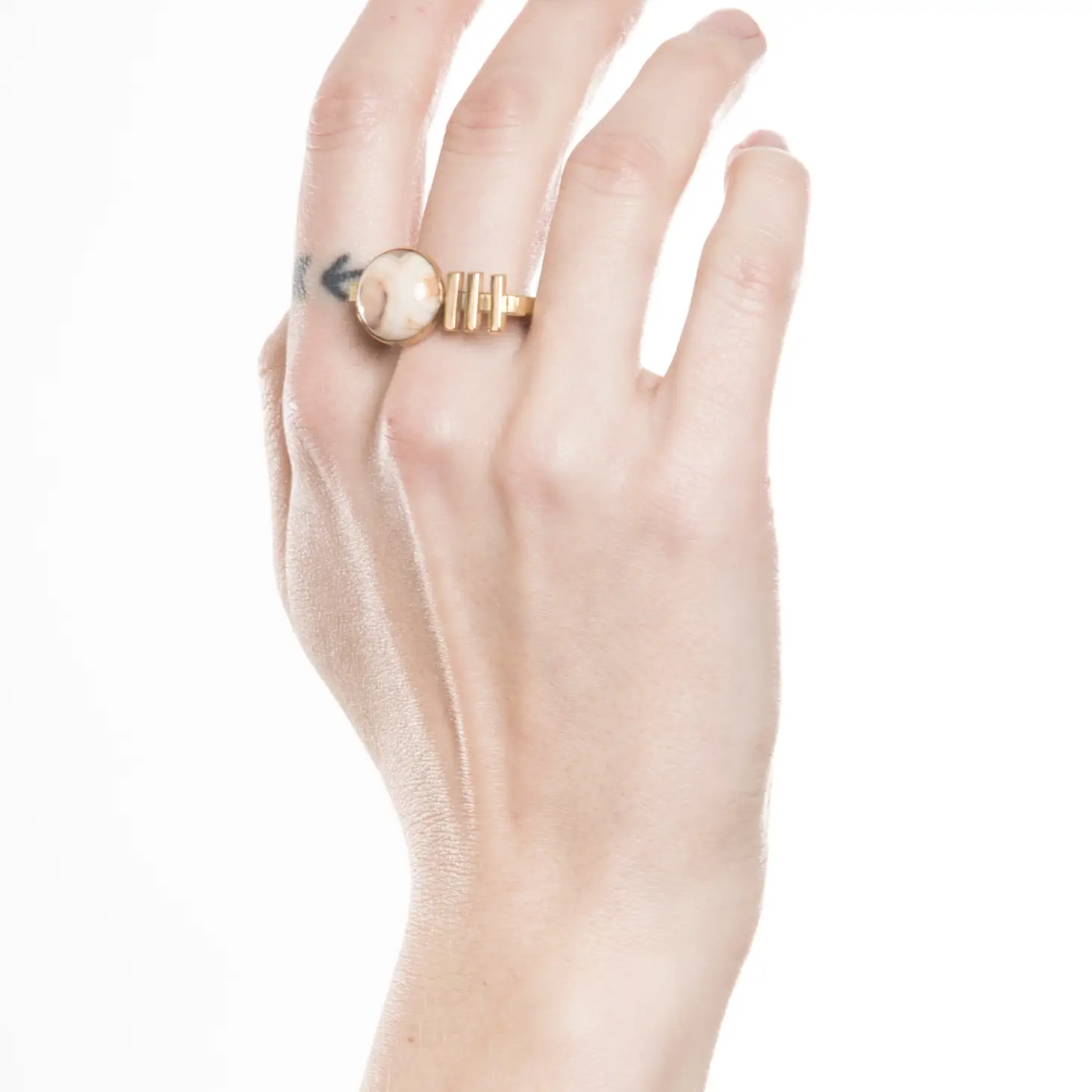 Ada Ring
