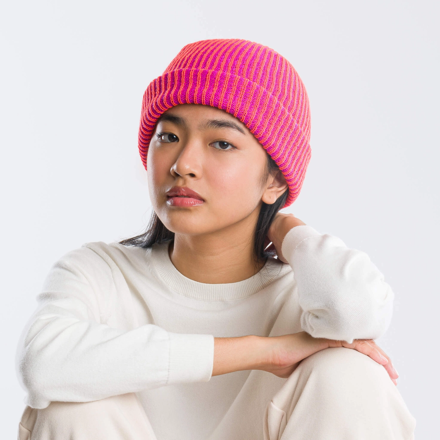 Verloop Simple Rib Knit Beanie - Poppy Magenta