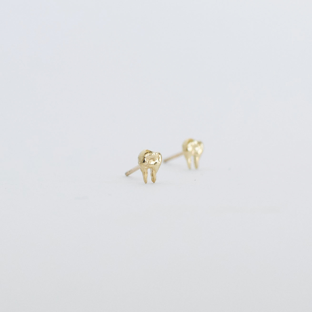 Tiny Wisdom Tooth Stud - Single